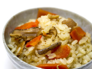 炊き込みご飯とかやくご飯の違いはどう違うの？いろいろな種類の炊き込みご飯をご紹介！